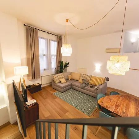 Bravissimo Sacsimort Apartment *
