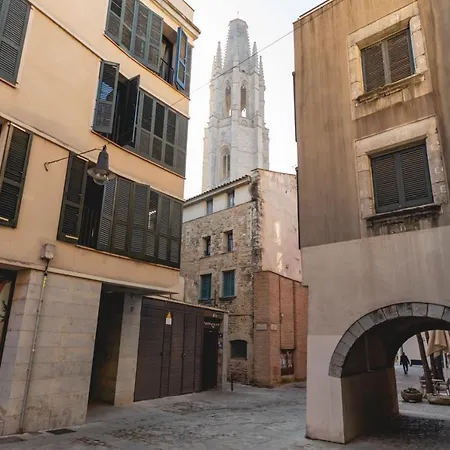 Bravissimo Sacsimort Apartment